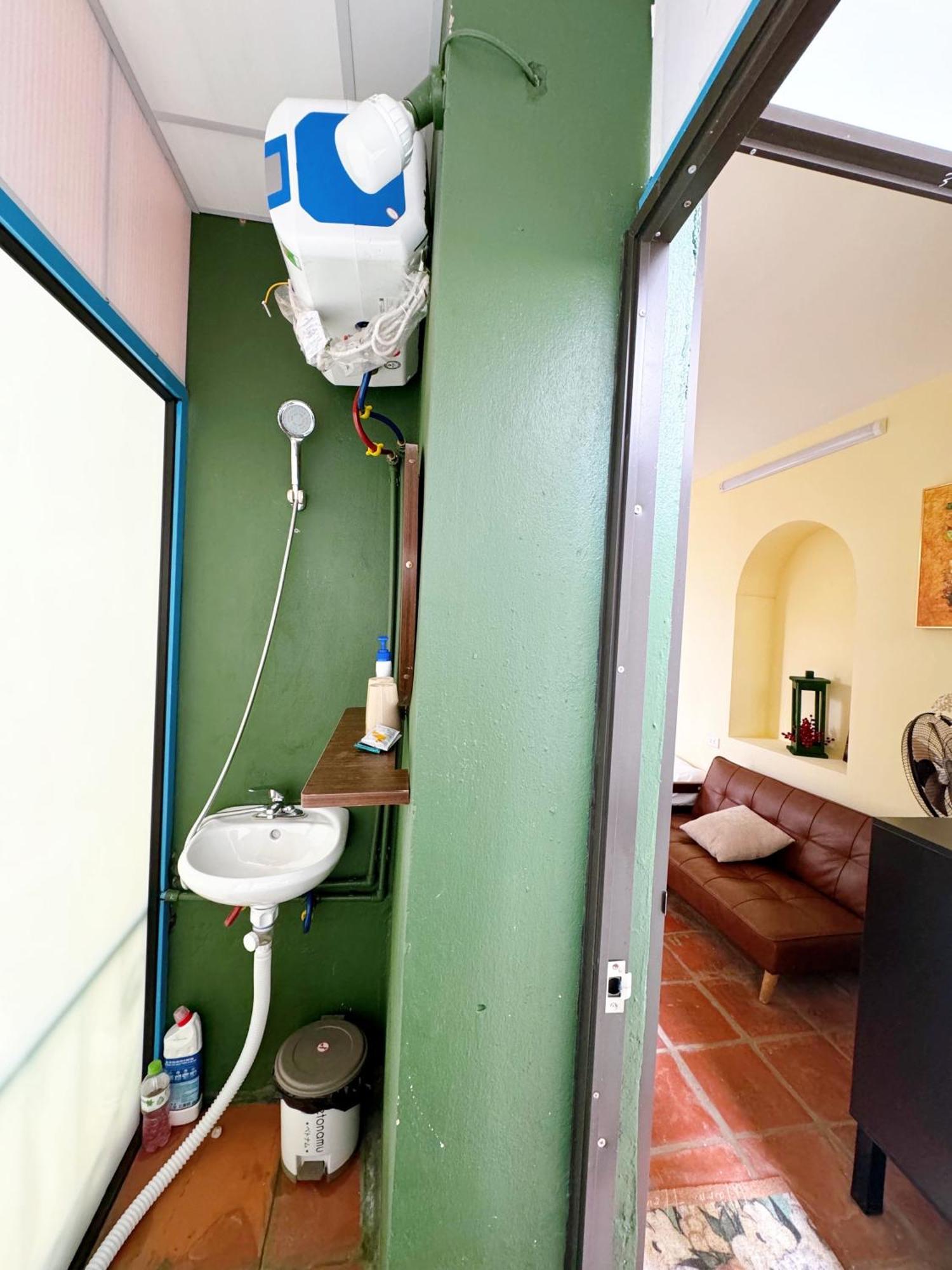 Homestay And Eggcoffee Central Hanoi Old Quarter Extérieur photo