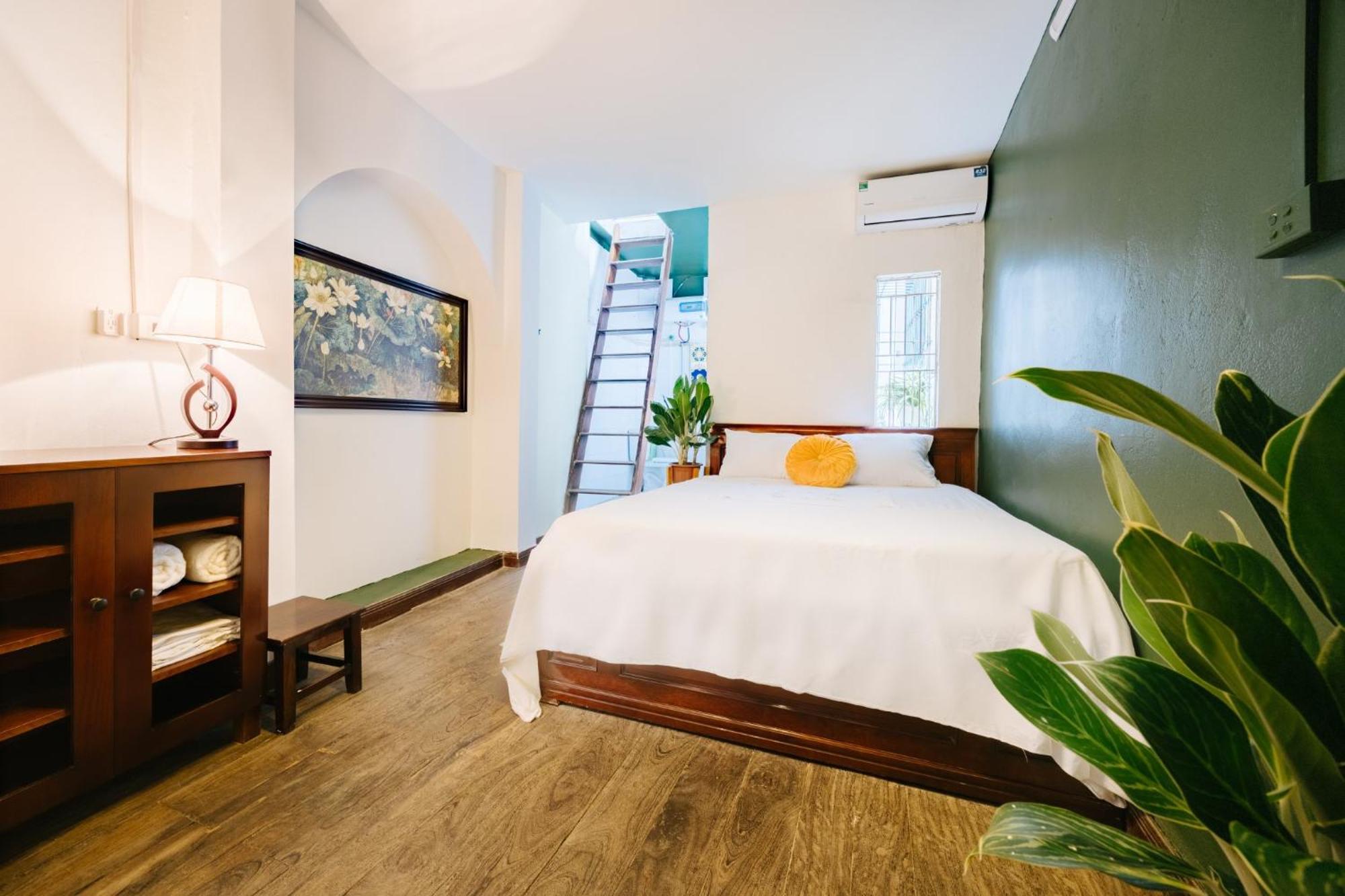Homestay And Eggcoffee Central Hanoi Old Quarter Extérieur photo