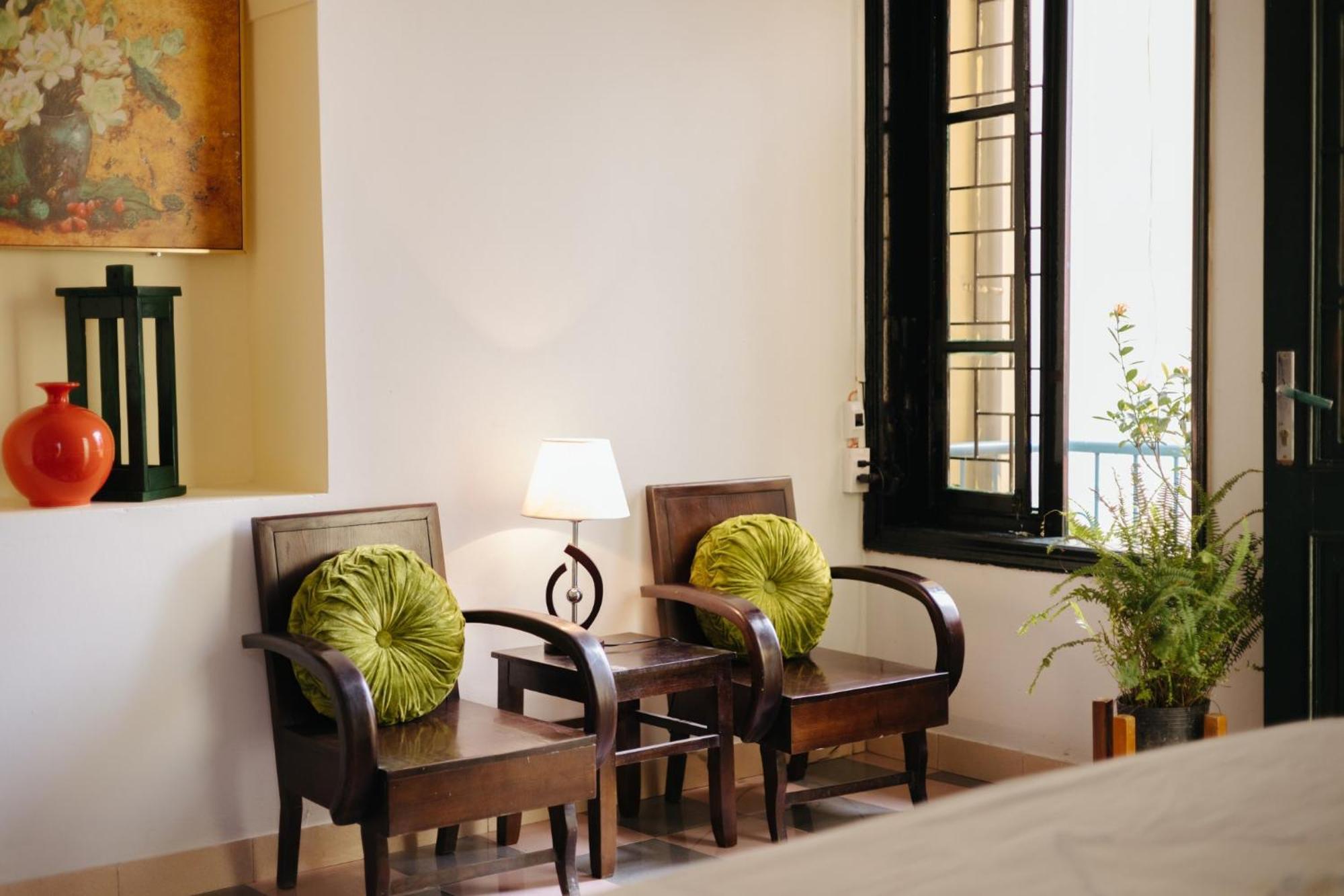 Homestay And Eggcoffee Central Hanoi Old Quarter Extérieur photo