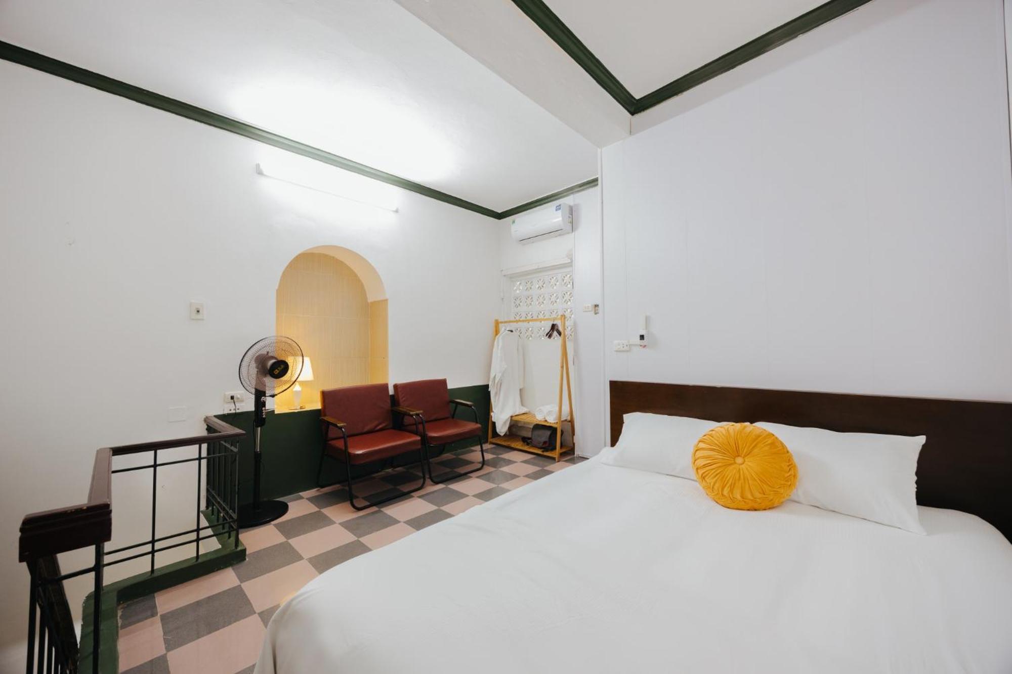 Homestay And Eggcoffee Central Hanoi Old Quarter Extérieur photo