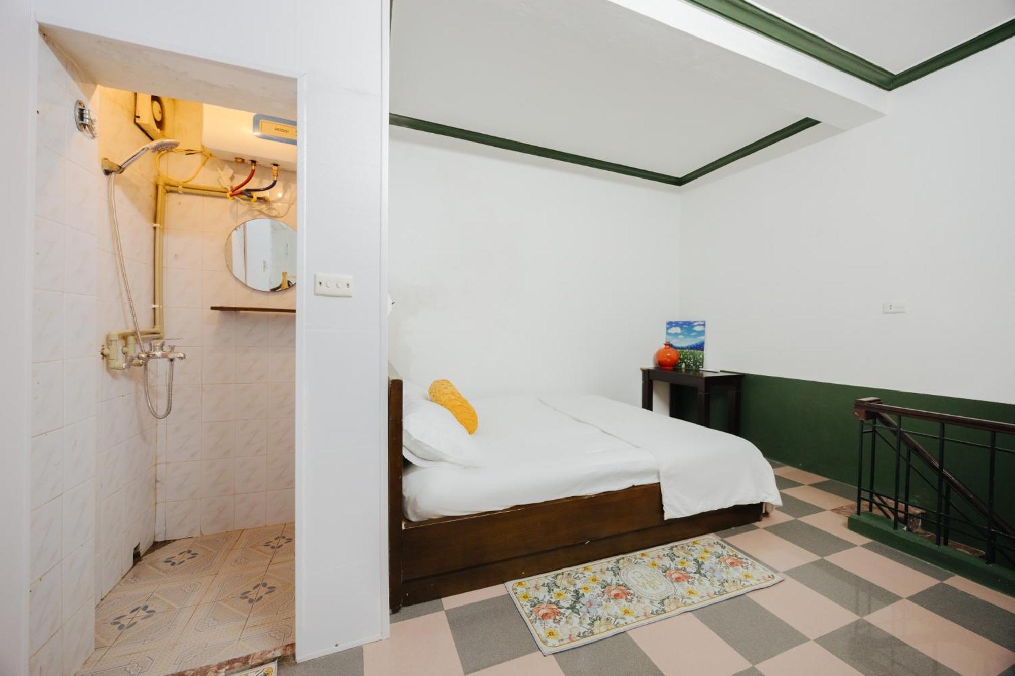 Homestay And Eggcoffee Central Hanoi Old Quarter Extérieur photo
