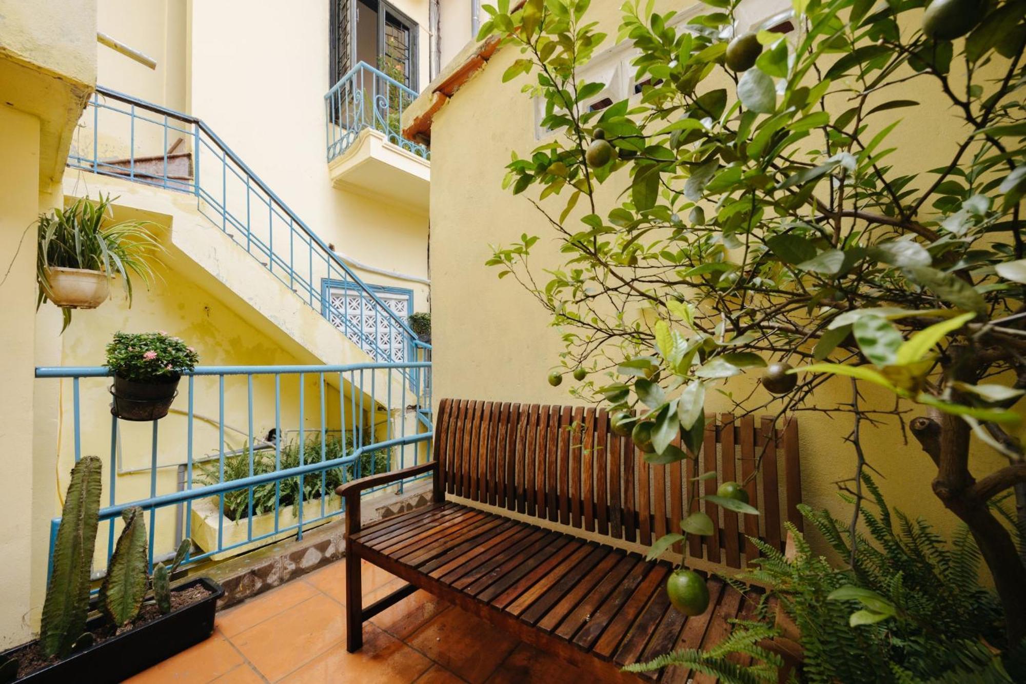 Homestay And Eggcoffee Central Hanoi Old Quarter Extérieur photo